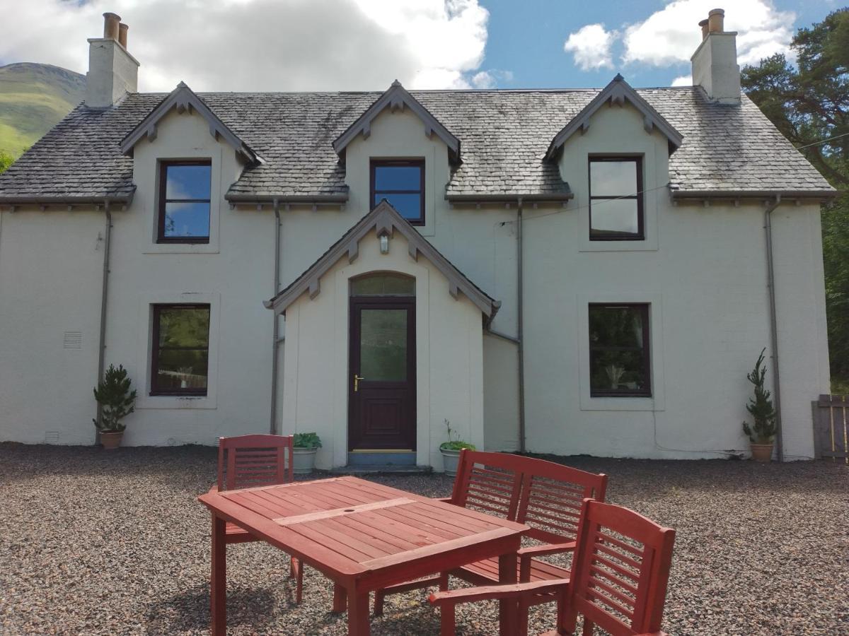 Beautiful Farm House At The Foot Of Ben More. Crianlarich Exterior foto