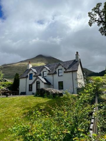 Beautiful Farm House At The Foot Of Ben More. Crianlarich Exterior foto